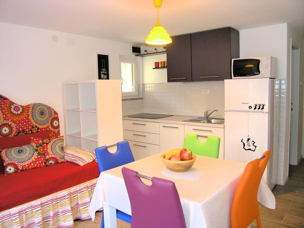 Apartments Ines Krk Town Exterior foto