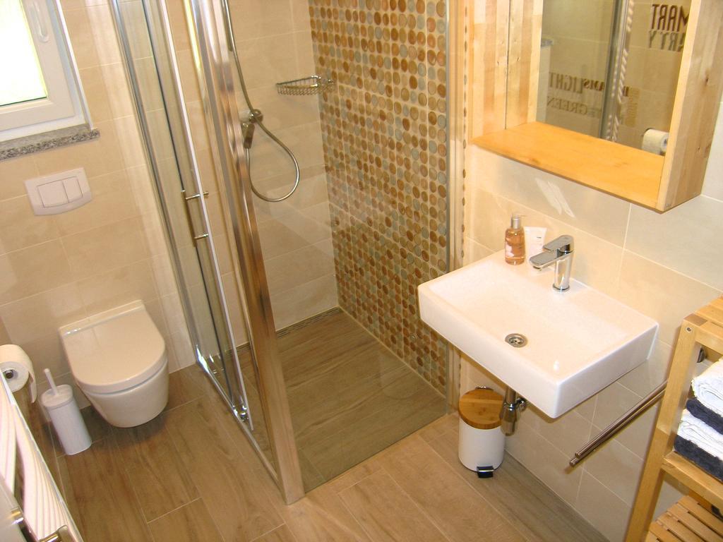 Apartments Ines Krk Town Exterior foto