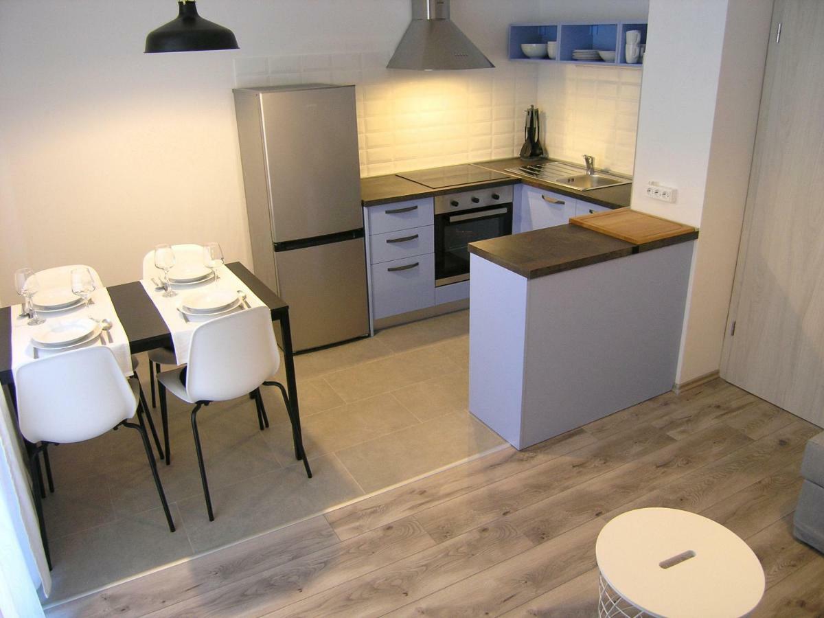 Apartments Ines Krk Town Exterior foto